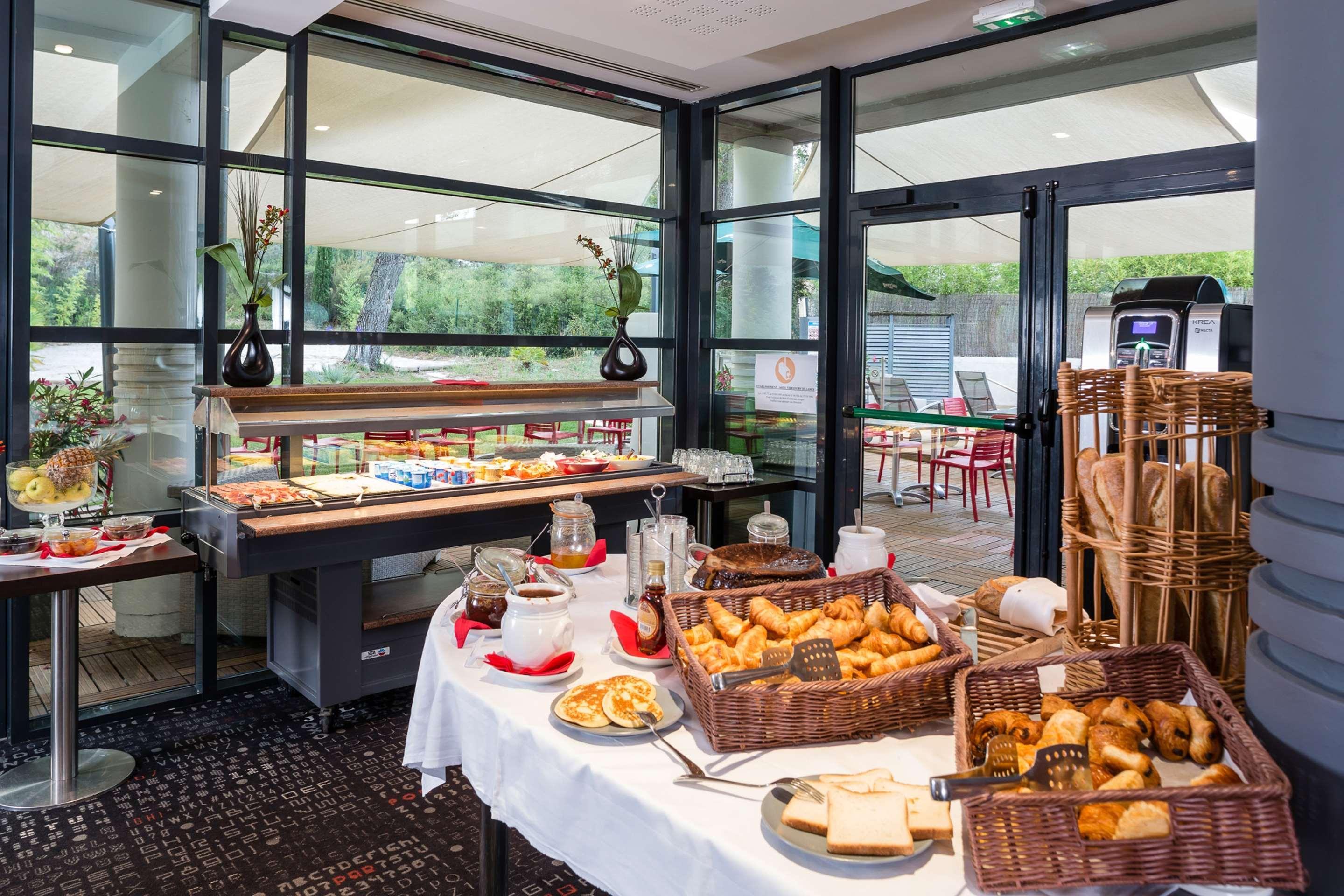 Mercure Aix-En-Provence La Duranne Gare Tgv Dış mekan fotoğraf